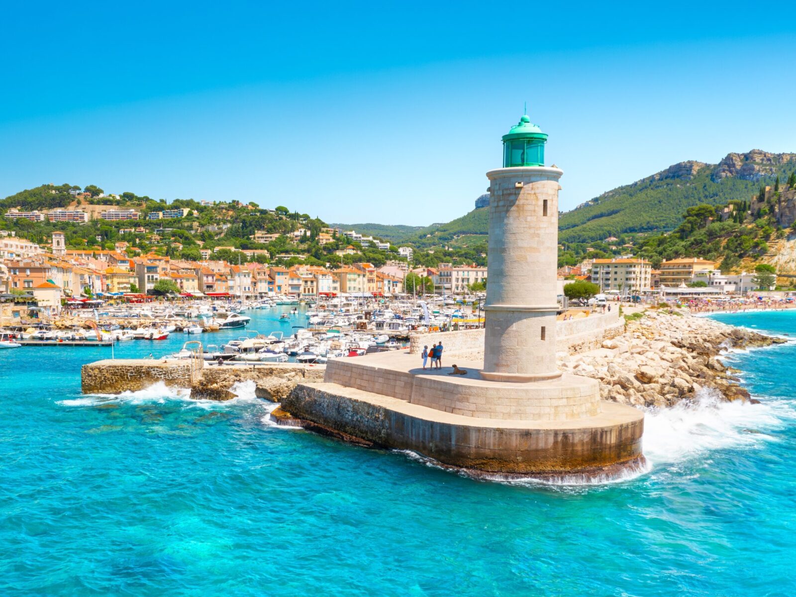 Panoramic,View,Of,The,Old,Town,Of,Cassis,,Provence,,South