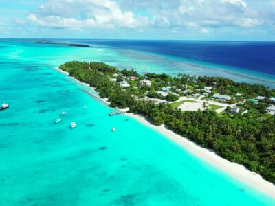 An,Aerial,Shot,Of,An,Island,In,Maldives