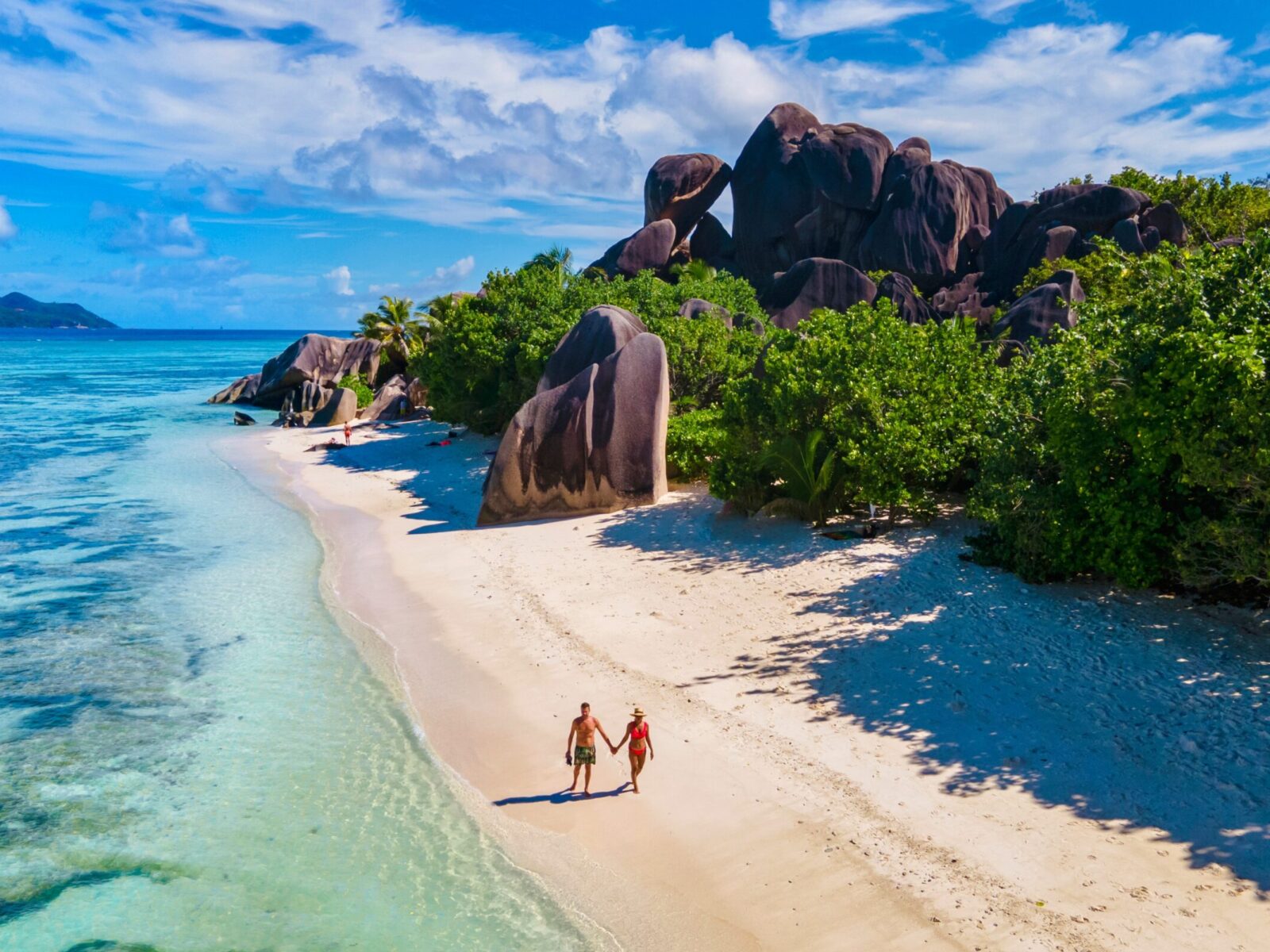 Anse,Source,D’argent,,La,Digue,Seychelles,,A,Young,Couple,Of